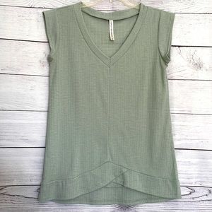 Forgotten Grace top size small